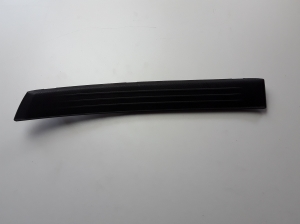   Inner threshold trim 