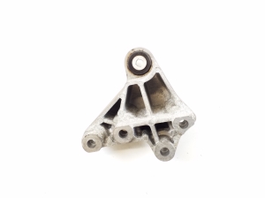 Mercedes Benz GLA-Class 156 (2013–2019) Engine bracket A2462401109 - 2