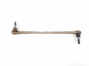   Stabilizer pulled front 