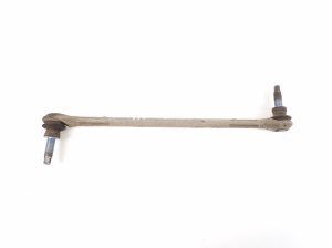  Stabilizer pulled front 