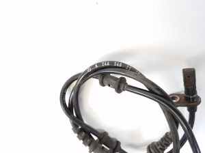  ABS sensor front 
