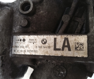  Steering column 