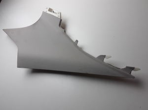  Interior trim of the rear strut 