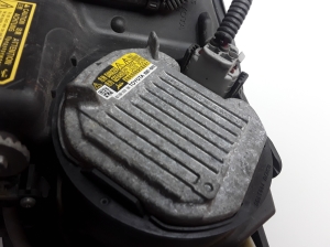  Priekinis žibintas ir jo detalės 