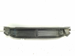   Air deflector for intercooler radiator 