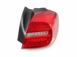   Tylna lampa narożna 