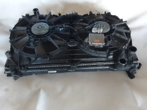  Aušinimo radiatorius ir jo detalės 