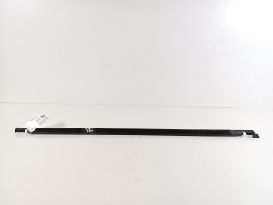 VOLVO XC90 (2015–2024) Rear side door outer window molding 31479471 - 3