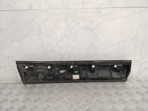 VOLVO XC60 (2017–2026) Rear side door molding 31440304 - 3