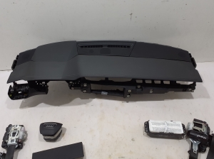AUDI A7 (2018–2026) Armaturenbrett 4K1857001B - 3