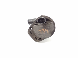 Mercedes Benz GLA-Class 156 (2013–2019) Auxiliary water pump - 2