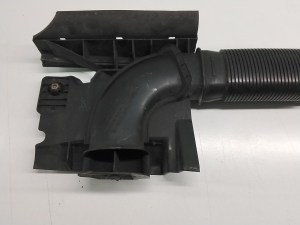  Air intake hose 