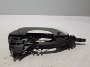 AUDI A7 (2018–2026) Front door external opening handle and its details - 2