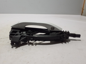 AUDI A7 (2018–2026) Rear side door exterior handle and its parts - 3