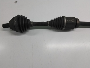 Pusašis priekinis ir jo detalės 