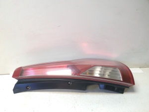 Citroen C4 Picasso (2007–2013) Eckleuchte hinten 00946602  163846  163866 - 4