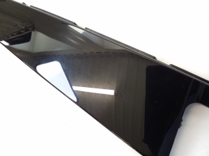  Other detail of the rear side door 
