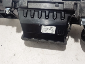 AUDI A7 (2018–2026) Dashboard air vent grilles 4K1820902 - 3