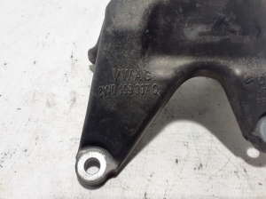 AUDI A7 (2018–2026) Motorhalter 8W0199307Q - 3