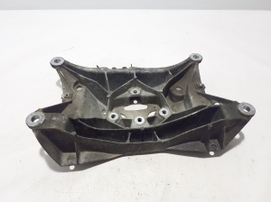 AUDI A7 (2018–2026) Getriebehalter 4K0399262J - 3