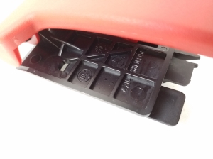  Engine cover opening handle in the passenger compartment 