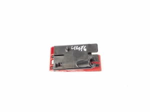  Engine cover opening handle in the passenger compartment 