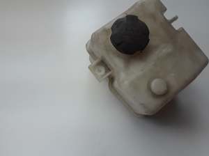 Hyundai i40 (2011–2026) Ausgleichsbehälter 254303Z100 - 4