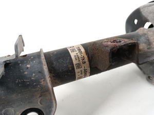 Honda Odyssey V (2013–2017) Front shock absorber and its components - 4
