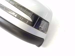  Side mirror and its details 