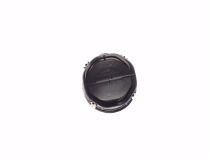  Interior panel ventilation grilles 