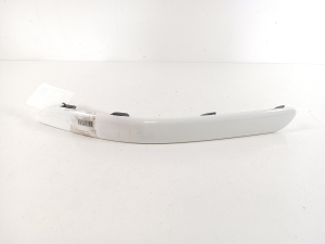 Priekšējā bampera dekoratīvā līste - 52713-05030