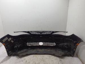 Chrysler Pacifica (2016–2026) Front bumper 68312405AB - 2