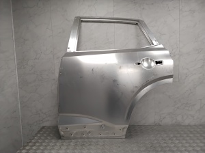 Rear side doors - 821496UA0A