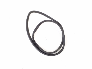  Front door sealing rubber 