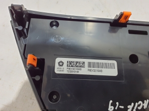 Chrysler Pacifica (2016–2026) Heater control panel 6EV321X8AB - 3
