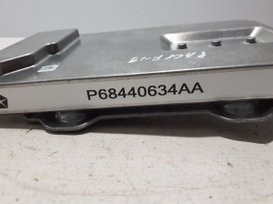 Chrysler Pacifica (2016–2026) Audio amplifier 68440634AA - 4