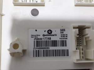 Chrysler Pacifica (2016–2026) Mugavusmoodul 68402177AB - 3
