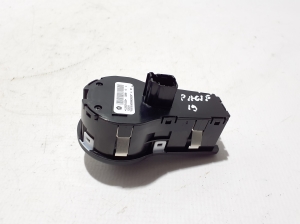 Chrysler Pacifica (2016–2026) Tulede lüliti 68154356AD - 3