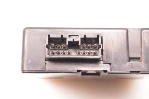 Kia Sorento (2002–2009) Central locking control unit 954003E310 - 2