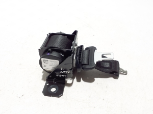 Chrysler Pacifica (2016–2026) Sicherheitsgurt hinten 6EB02DX9AD - 4