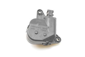 Stellmotor Heizungsklappe - 04885465AA