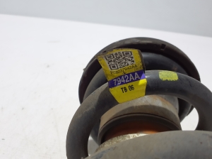 Chrysler Pacifica (2016–2026) Rear spring 68237941AB - 2