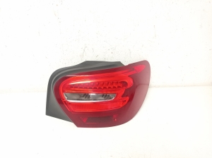   Tylna lampa narożna 