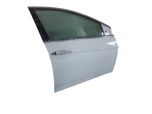 Front door and its parts - 760043Z000