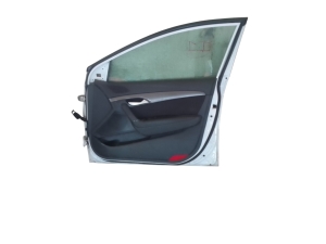 Hyundai i40 (2011–2026) Front door and its parts 760043Z000 - 2