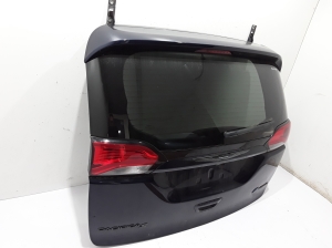 Chrysler Pacifica (2016–2026) Trunk lid 68227064AH - 2