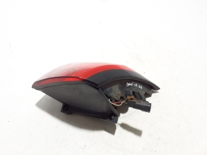 Chrysler Pacifica (2016–2026) Eckleuchte hinten 68229027AF - 3