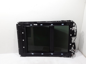 Chrysler Pacifica (2016–2026) Skylight 68274063AA - 3
