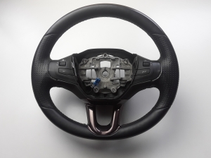 Peugeot 2008 (2013–2026) Lenkrad 86758B03