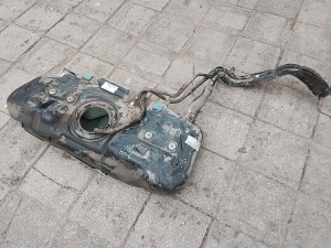Hyundai i20 (2014–2026) Degvielas tvertne 31100C8000 - 2